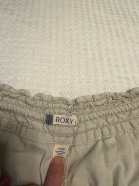 Roxy tan linen pants